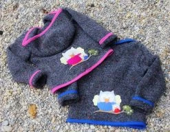 Stickdatei Eule „KULLA & LOU“ Mit Ast 13x18 8 Stickdatei Eule „KULLA & LOU“ Mit Ast 13x18 -Kullaloo 4 stickdatei eule kulla lou janker