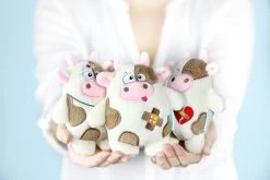 CanCutie Kuscheltier Schaf Larinchen - Trösterli Serie -Kullaloo can cuties kuh troesterlis groesse1 1