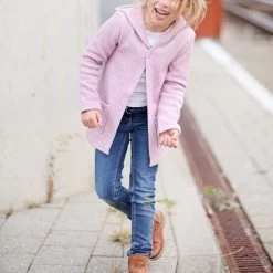 Cardigan Schnittmuster "CHILLY" Für Damen Und Kinder -Kullaloo cardigan kinder viskosesweat angezogen 8