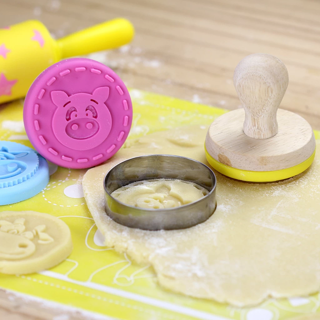 Bezauberndes Kinder Backset Zum Plätzchen Backen & Ausstechen Von Gesunden Leckereien 4 Bezauberndes Kinder Backset Zum Plätzchen Backen & Ausstechen Von Gesunden Leckereien – Bild 4