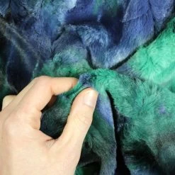 SHANNON Luxe Cuddle® Batik Plüsch Grün / Blau (Sorbet Atlantis) – 10 Mm Flor – 0,5m -Kullaloo shannon batik pluesch atlantis 4