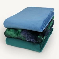 SHANNON Luxe Cuddle® Batik Plüsch Grün / Blau (Sorbet Atlantis) – 10 Mm Flor – 0,5m -Kullaloo shannon batik pluesch atlantis 7