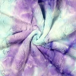 SHANNON Luxe Cuddle® Plüsch Batik Lila / Hellblau (Sorbet Mermaid) – 10 Mm Flor – 0,5m 10 SHANNON Luxe Cuddle® Plüsch Batik Lila / Hellblau (Sorbet Mermaid) – 10 Mm Flor – 0,5m -Kullaloo shannon pluesch batik mermaid 3
