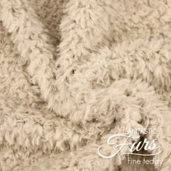 Teddy Stoff Meterware Beige (macadamia) – 10 Mm Fine Teddy ✶ FANTASTIC Furs 8 Teddy Stoff Meterware Beige (macadamia) – 10 Mm Fine Teddy ✶ FANTASTIC Furs -Kullaloo teddy stoff meterware fantastic furs fine teddy macadamia 3 1